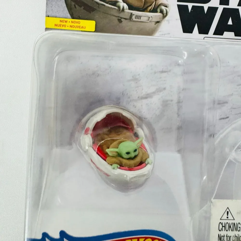 5 for $25| Hot Wheels Star Wars‎ Starships Mandalorian Baby Yoda the Child